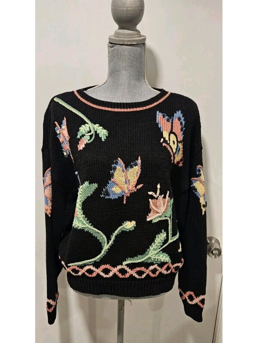 Black Knitted Sweater Butterflies Butterfly Flowers Floral Vintage 80s *READ*
